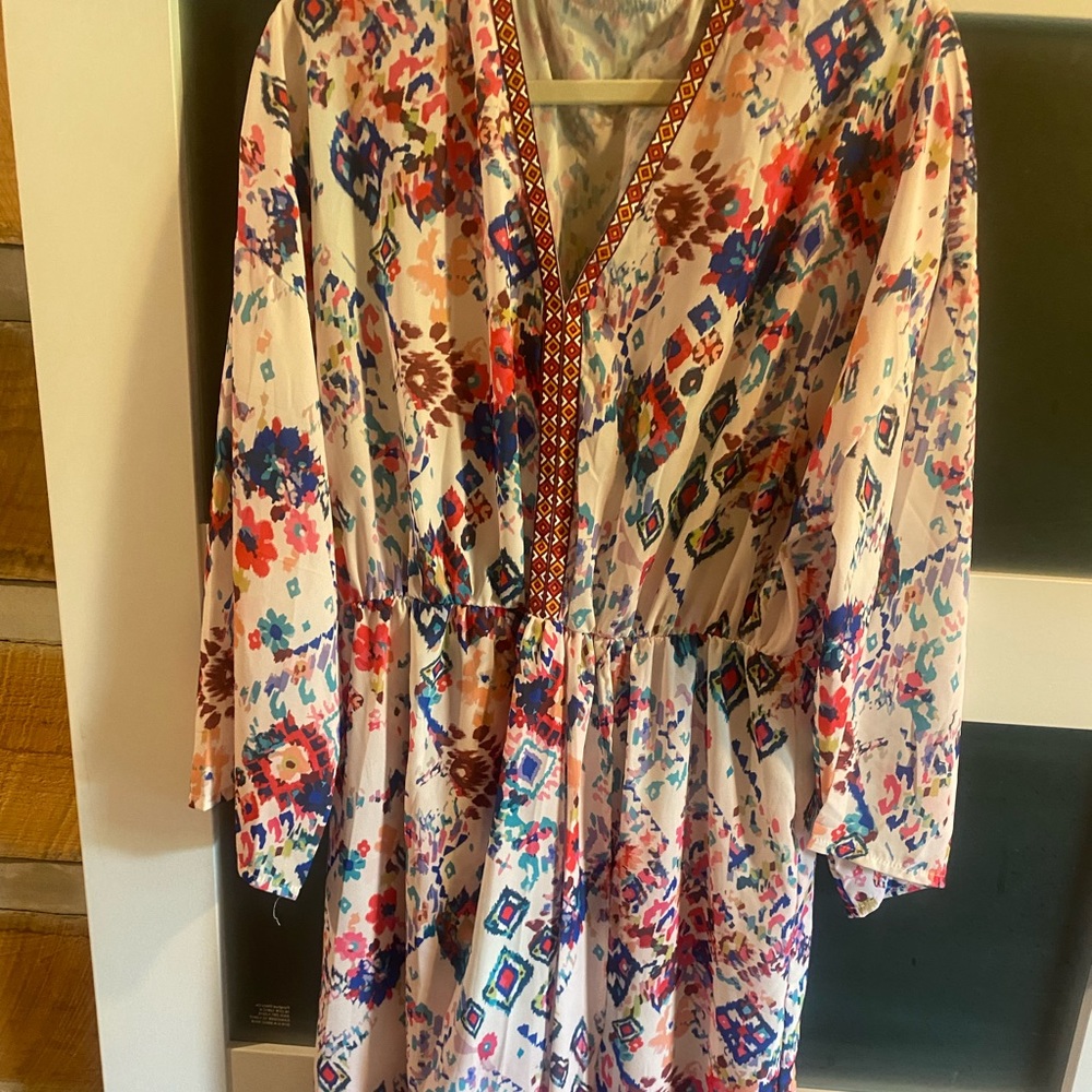 Long tunic with slit , great for swim cover up